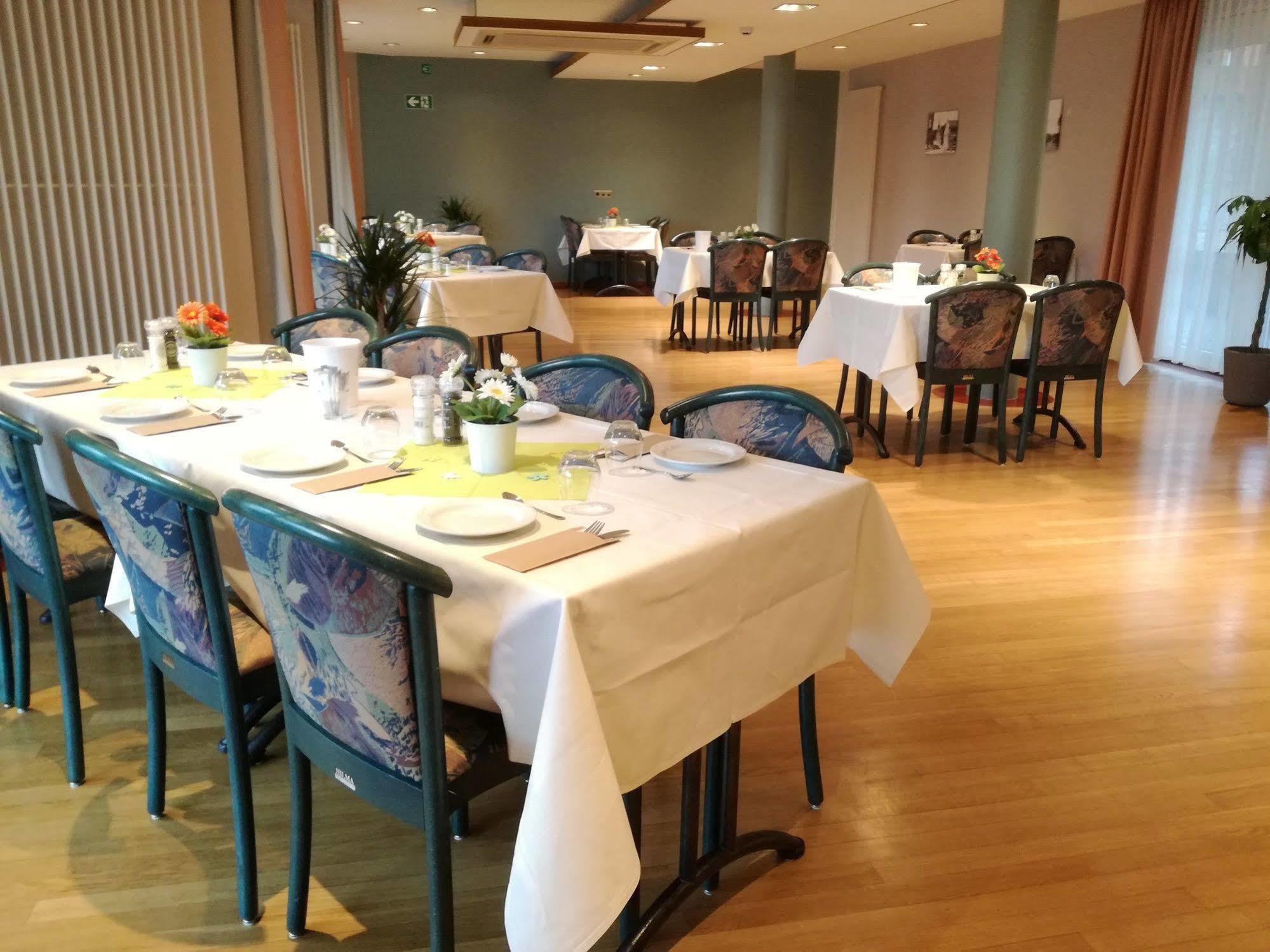 Park Hotel Kelmis Εξωτερικό φωτογραφία