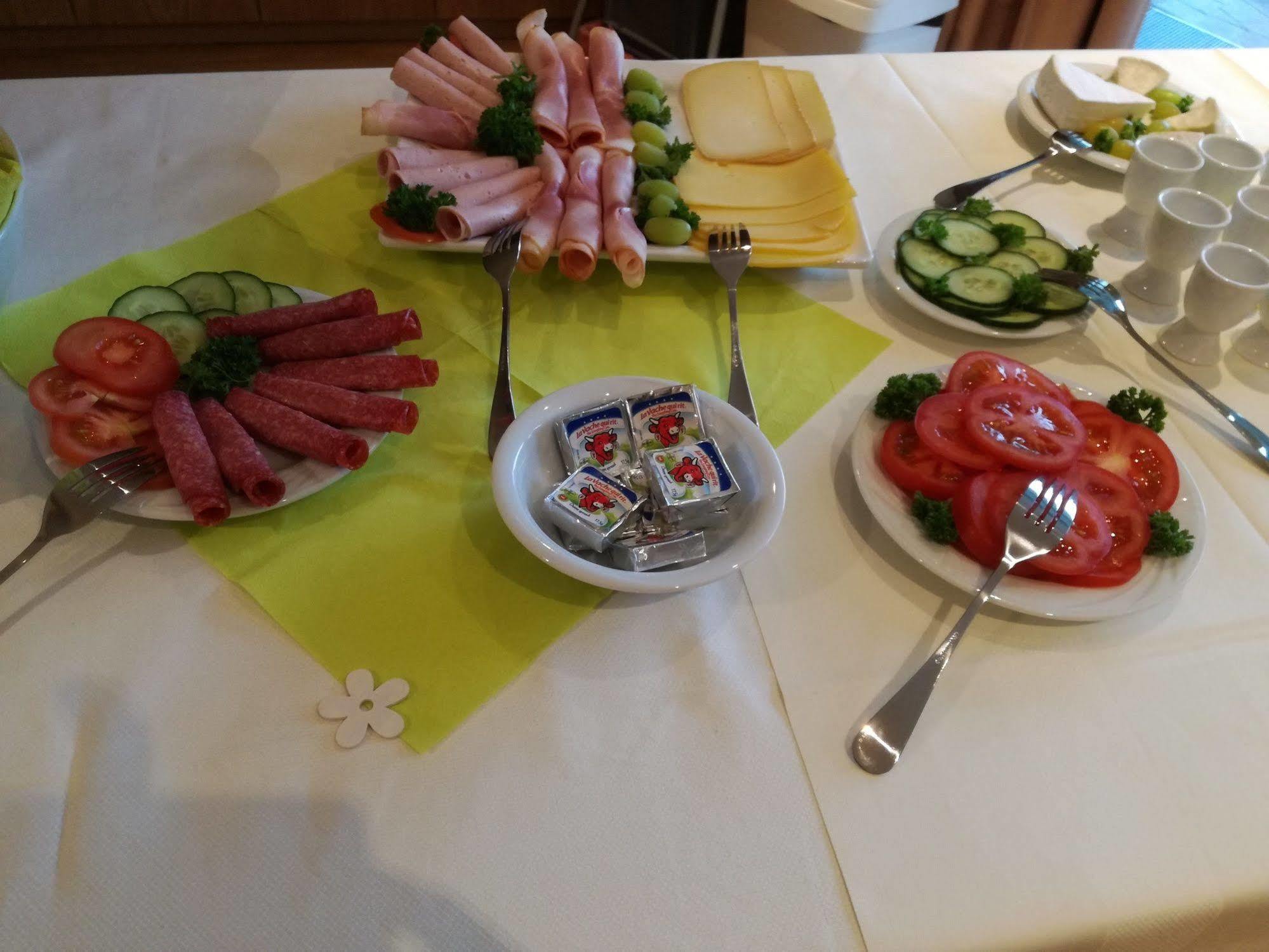 Park Hotel Kelmis Εξωτερικό φωτογραφία